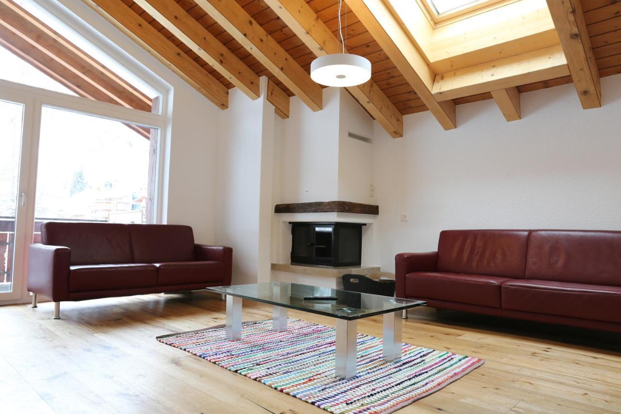 Bolero 4.5 Dachzimmerwohnung Zermatt Kültér fotó